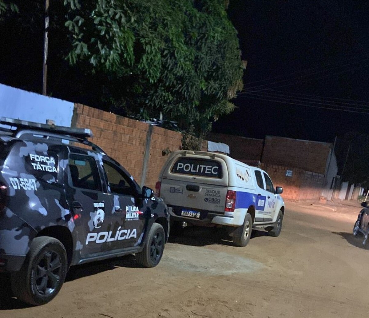 Comando Vermelho troca tiros a Polícia Militar e cinco morrem