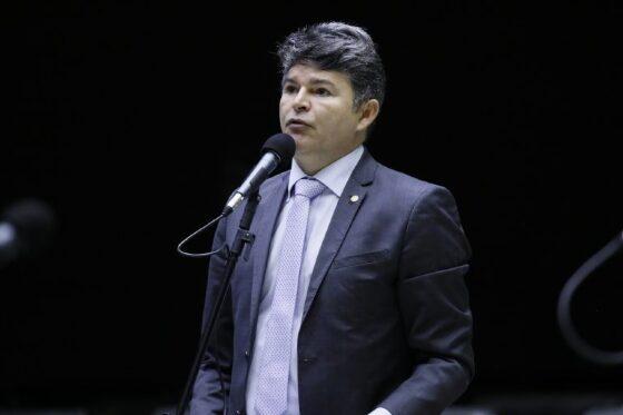 José Medeiros
