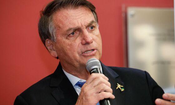 O presidente Jair Bolsonaro recuou da data de filiação ao PL