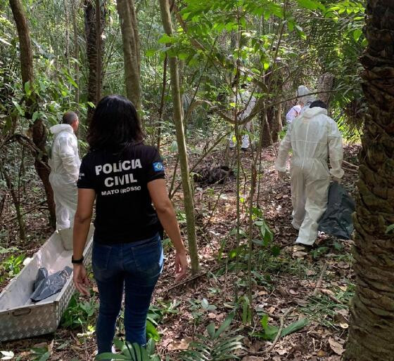 polícia civil com peritos, PJC, agentes, prisão jovem execução primos