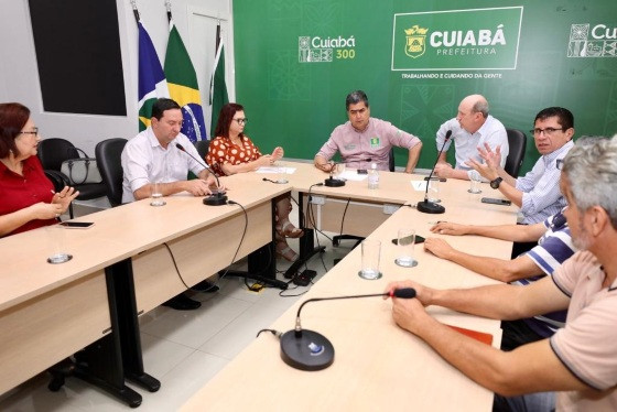 Neri, Emanuel, Rosaneide, Barranco reunião