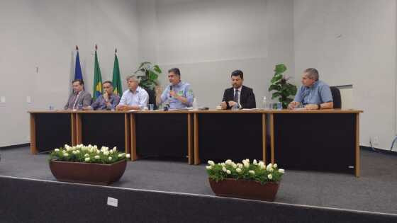 Coletiva Emanuel