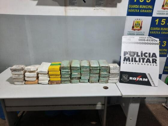48 tabletes de droga