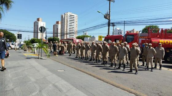 Sargento internado há 13 dias recebe homenagem do Corpo de Bombeiros