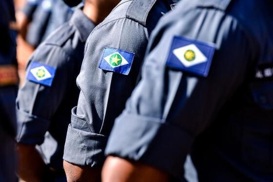 Polícia Militar, farda