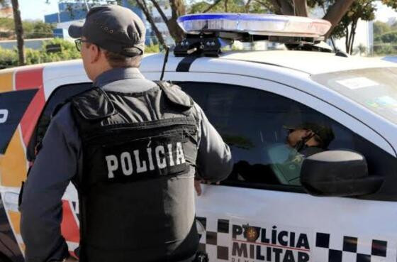 Suspeito de roubos morre em confronto com policiais em Cuiabá