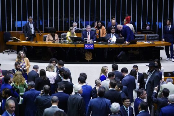 Votação foi liderada pelo presidente da Câmara, Arthur Lira (PP-AL)