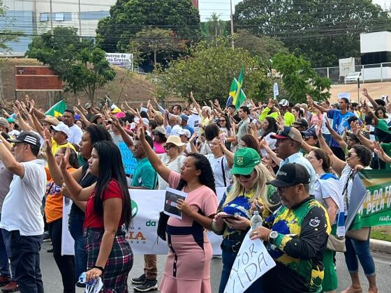 Grupo rezou durante o evento em Cuiabá
