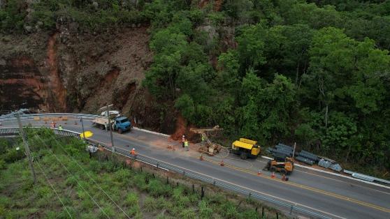 PORTÃO DO INFERNO SERVIÇOS EMERGENCIAIS