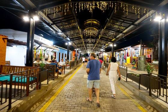 rua coberta praça Chapada