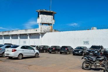 Advogado tenta entrar com maconha na PCE e acaba preso