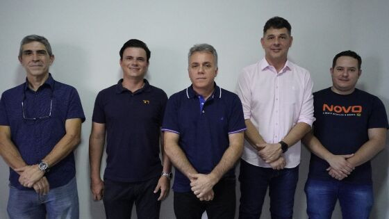Partido Novo lançou pré-candidatura de Reginaldo Teixeira (centro da foto)