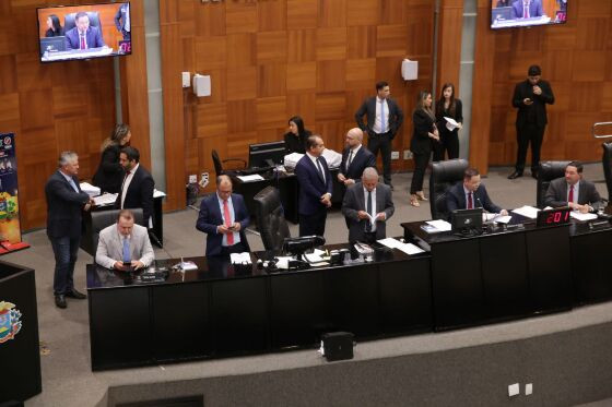 Assembleia Legislativa na votação da flexibilização do Transporte Zero