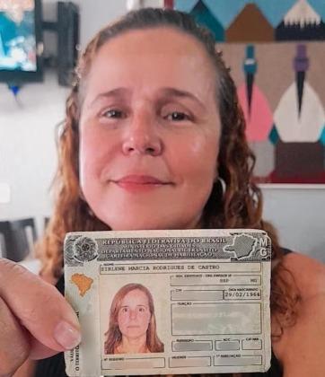 Sirlene Márcia Rodrigues de Castro nascida dia 29 de fevereiro 