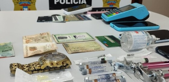 grupo de travestis extorsão