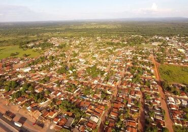 Licitação para pavimentação de Rosário Oeste é lançada e prefeito comemora