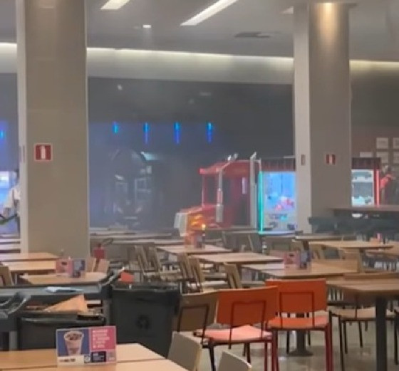 incêndio shopping pantanal