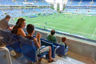 Secretaria abre inscrições para sorteio do Camarote do Autista em jogo na Arena Pantanal