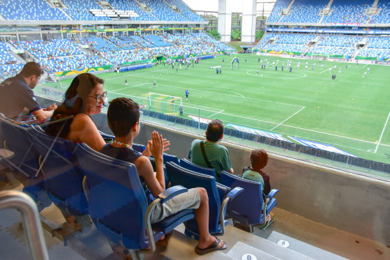 Secretaria abre inscrições para sorteio do Camarote do Autista em jogo na Arena Pantanal