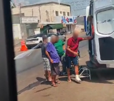 Servidor denuncia descaso na saúde e unidades sem maqueiros para fazer transporte de pacientes