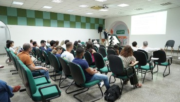 Uso racional de opioides é debatido por médicos da Unimed Cuiabá