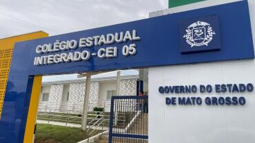 Governo de MT entrega primeira escola modelo de Várzea Grande