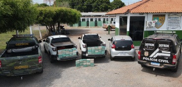 Trio é preso com carga de R$ 2,7 milhões de cocaína em MT