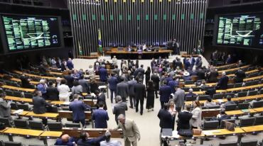 Quatro deputados de MT são contra pacote de corte de gastos do governo Lula