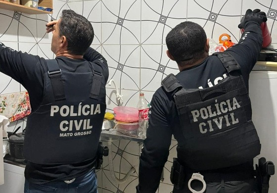 Operação combate tráfico e prende membros de facção em MT