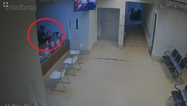 Falso paciente assalta hospital particular em VG; veja video