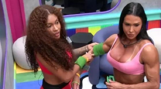 Giovanna e Gracyanne Barbosa no "BBB 25" Foto: Reprodução/ Globo / Mais Novela