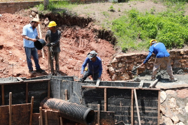 Prefeitura retira 480 toneladas de resíduos do Córrego do Gambá e espera conter enchentes