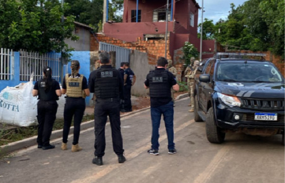 Alvo de operação atira contra policiais civis e morre em confronto 