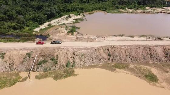 Dona de mineradora é detida por desvio irregular de córrego em MT