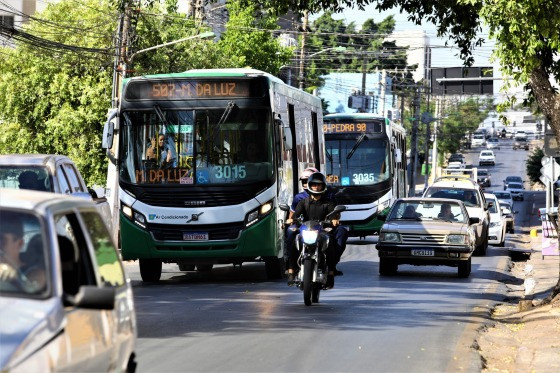 Ônibus reservas são colocados para atender bairros da região Sul