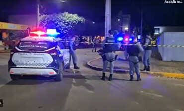 Estudante de Agronomia morre ao colidir moto em poste em avenida movimentada