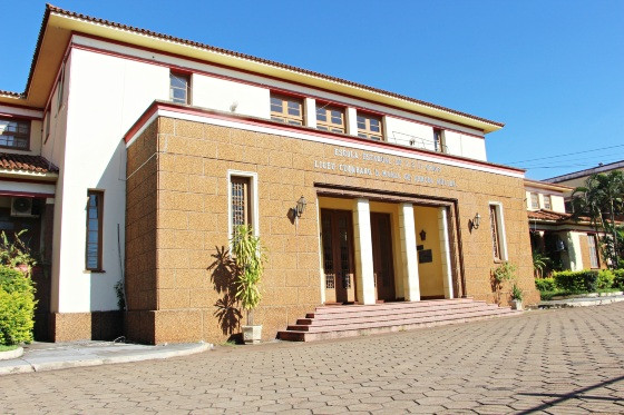 LICEU CUIABANO ESCOLA 