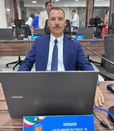 lucas chapeudosol.JPG