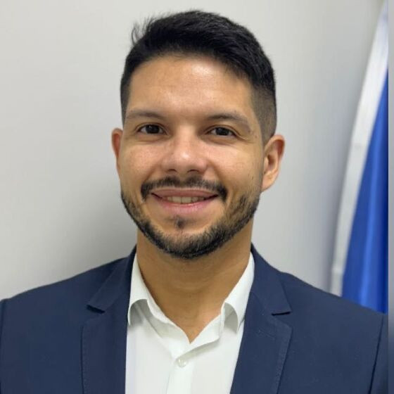 leonan roberto.jpeg
