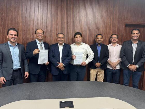 SEDEC VISITA EMPRESA CHINESA DDG