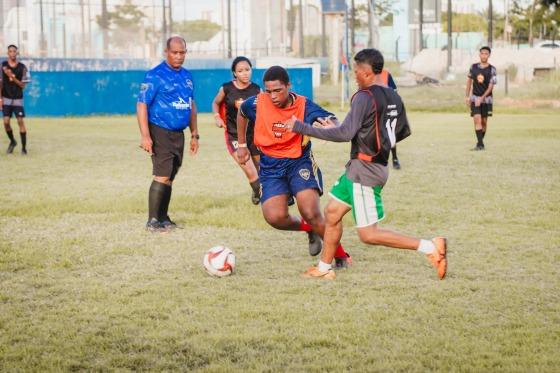projeto esporte futebol crianças