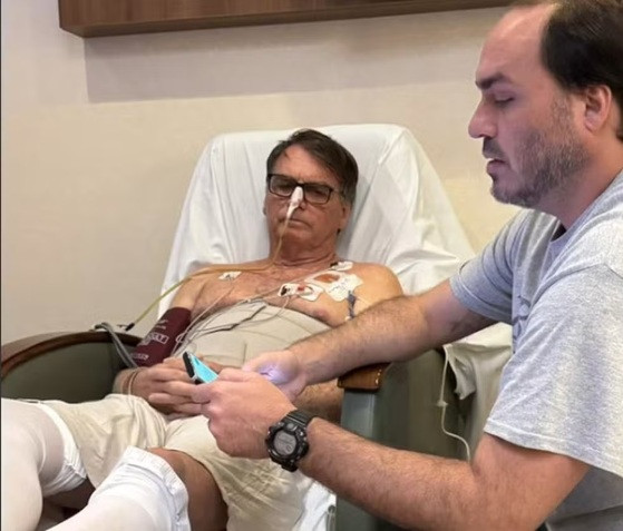 bolsonaro uti.jpg