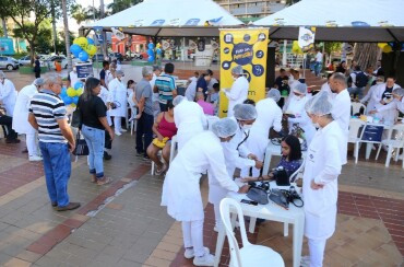 CETEM celebra 23 anos com legado na formação técnica em saúde em MT