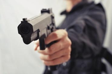 Posto de combustíveis é assaltado à mão armada durante a madrugada