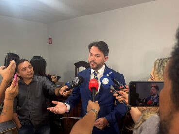 Câmara admite que suplentes de Chico e Joelson só podem ser convocados no fim de maio