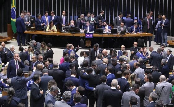 camara deputados.jpg