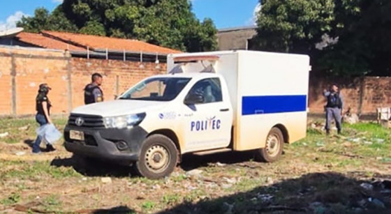Homem encontrado morto em terreno baldio com o cérebro exposto é identificado