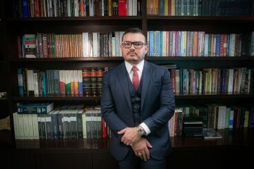 Advogado afirma ter sido injustamente associado à operação que investiga assassinato do ex-presidente da OAB-MT