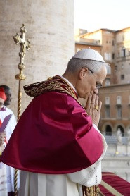 Papa Leão XIV explica escolha do nome em encontro com cardeais