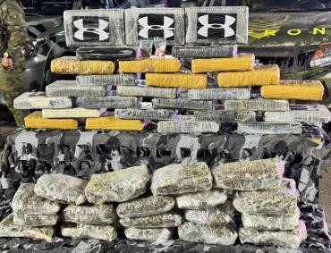 Policiais apreendem carga de R$ 500 mil em drogas na fronteira